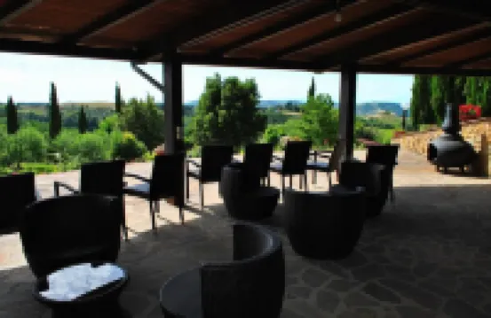 Lodging in Tuscany,pool,children pool,Aircon,family and children friendly, sl3