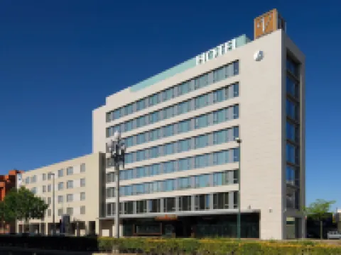 Vincci Frontaura Hotels in Campina del Pisuerga