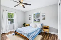 Beachy getaway in lovely Lakeland, Fl! Hotels in Polk County