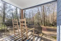 Ole Blue - Table Rock, Sassafras, Lake Keowee, Lake Jocassee.