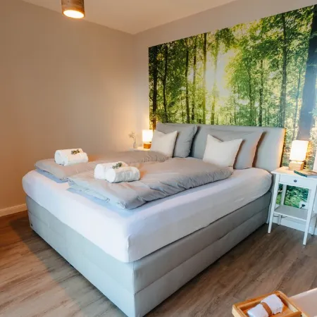 Apartment Between Forest and Lake with Free-Standing Bathtub and Balcony (5 Star Dtv)