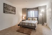 Vinings Vista: Your Serene VRBO Escape in Georgia Hotels in Vinings