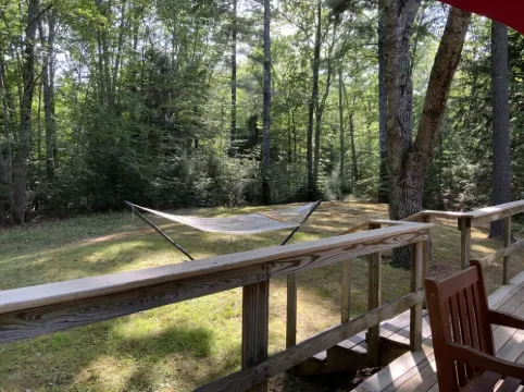 Cozy cottage in woodland setting near to hiking biking and lakes