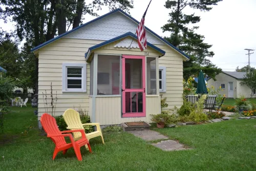 LYC Cottage #1