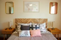 Spacious and stylish 3bd home minutes from beach