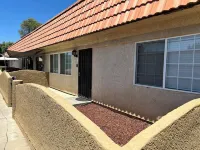 Lovely 1bed/1bath condo with free parking