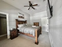 Small town richness at Salt Creek Inn and Market 4 Bed 4 Bath Graham, TX