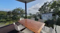 Newly Renovated - Bush Retreat by the Beach