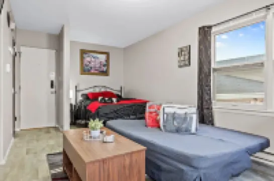 Aurora Gem: Cozy Studio, near Downtown Aurora