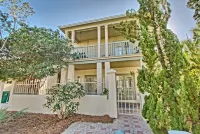 Southside of 30A, Gated Beachfront Pool Sleeps 7 , 2 Min Walk to Rosemary, New !
