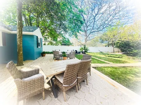 Perfect Beach Bliss Cottage with Best Sunsets and Steps Away from Beach!