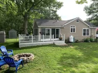 Cute cottage close to short sands beach