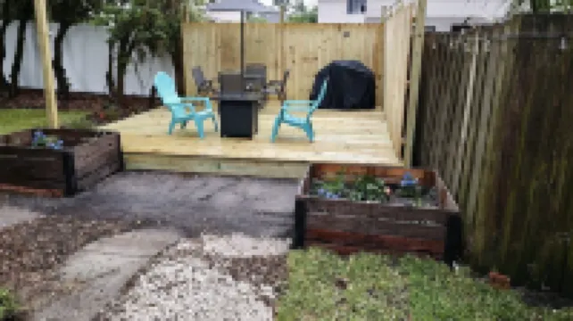 2/2 Apt downtown in restored historic home yr 1891