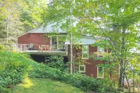 Ocean Side Deck House