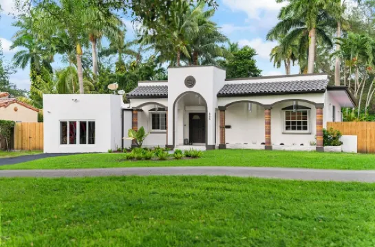 Lakefront Miami/Heated Pool/Mini Golf/Games & Fun