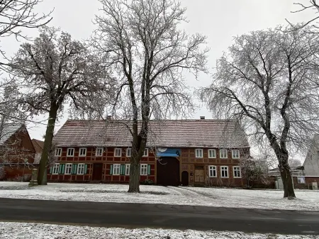 Natur Trifft Kultur - Wohnen im Vierseitenhof