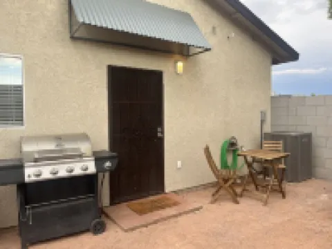 Adorable One Bedroom Chandler Casita 5 Min to Downtown Chandler