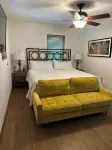 The Confluence Cabin: Free Tubing, Paddle Boarding + Kayaking on the Ichetucknee