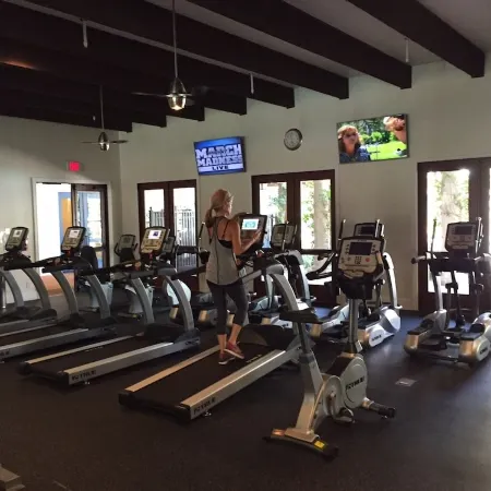 ALL 5-STAR REVIEWS! DOWNSTAIRS 2 BED / 2 BATH LEGACY VILLAS CONDO
