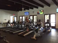 ALL 5-STAR REVIEWS! DOWNSTAIRS 2 BED / 2 BATH LEGACY VILLAS CONDO - Hot Tub