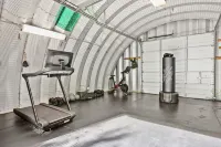 Hill Country Glamping Dome w/Hot Tub, Gym, Sauna & Cold Plunge