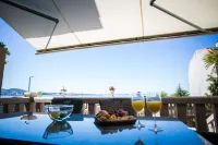 Situada en el paseo de la playa Compostela Hoteles en Villagarcía de Arosa