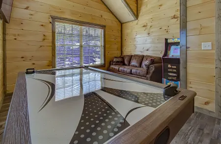 So Ready to Host You!Reduced Rates!Close to DW & Cal Ripken Fields! Perfection! Отели рядом с достопримечательностью «Зоопарк Рейнфорест Адвенчерс»