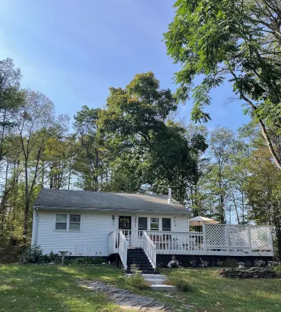 Experience Peace in this Beautiful country cottage nestled beneath the mountains
