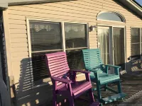 Bay Front Home with Amazing Sunset Views, Short block to Beach, centralA/C,kayak Ship Bottom Beach 주변 호텔