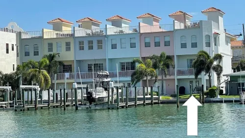 Luxury waterfront townhome, 5 min to beach, pool, boat slip & rooftop deck! - 자쿠지
