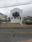Plum Island place 5 minute walk to beach 9 minute walk to point