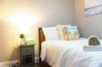 Spacious Apartment in the Iconic Seaside Heights Beach for Friends and Families