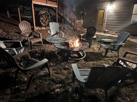 Lakefront Oasis in Eldon