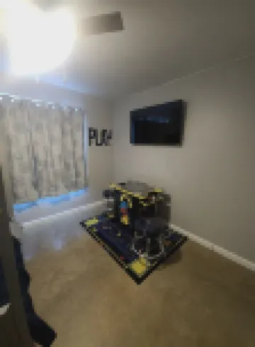 Pruett Place, In the middle of downtown w/parking. 帕拉古爾德酒店