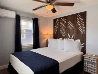 Comfy Coastal Cottage Two
