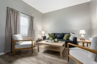 Modern space close to BSU/DWTN/Hospital Hotel a Muncie