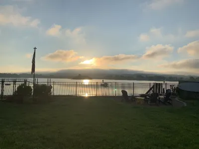 Newport County waterfront home with hot tub!  Use of 3 kayaks included! Hotels near Baypoint Residence Hall