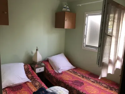 Venez Vous Reposer Hotels near La Cite de L'Huître