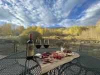 Fabulous location - Walk to River Run and Gondola!