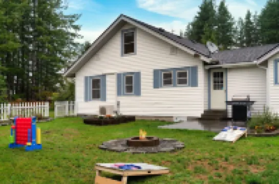 𓇻 Elegant Forest Retreat 𓇻 Starlink, Gourmet Coffee, Outdoor BBQ