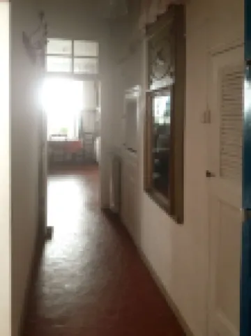 70m2 Town Apartment, Located a Stone's Throw from the Old Port.