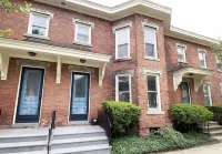 Historic Downtown Owosso Condo - WiFi