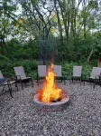 Experience Minneapolis; entire house, close to Downtown Uptown and UofM