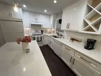 Modern & Convenient 3/2 Home 레이크시티 호텔