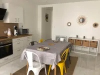 2-bedroom apartment in MONTBARD "Chez Delphine et Guillaume Hotels in Montbard