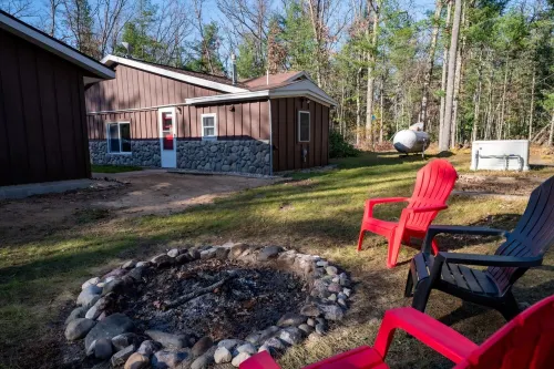 Adult Themed Cabin w/ Hot Tub