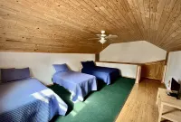 Recently Constructed, Little O Cabin Close to Baldwin-Wolf Lake