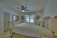 Picturesque Point on Beautiful Lake Nottely