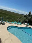 Wake up on the River!  Walk to Charming Downtown Darien.  w/Boat Slip