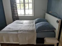 Holiday in historic thatched-roof estate from 1750 Hotel a Norderbrarup